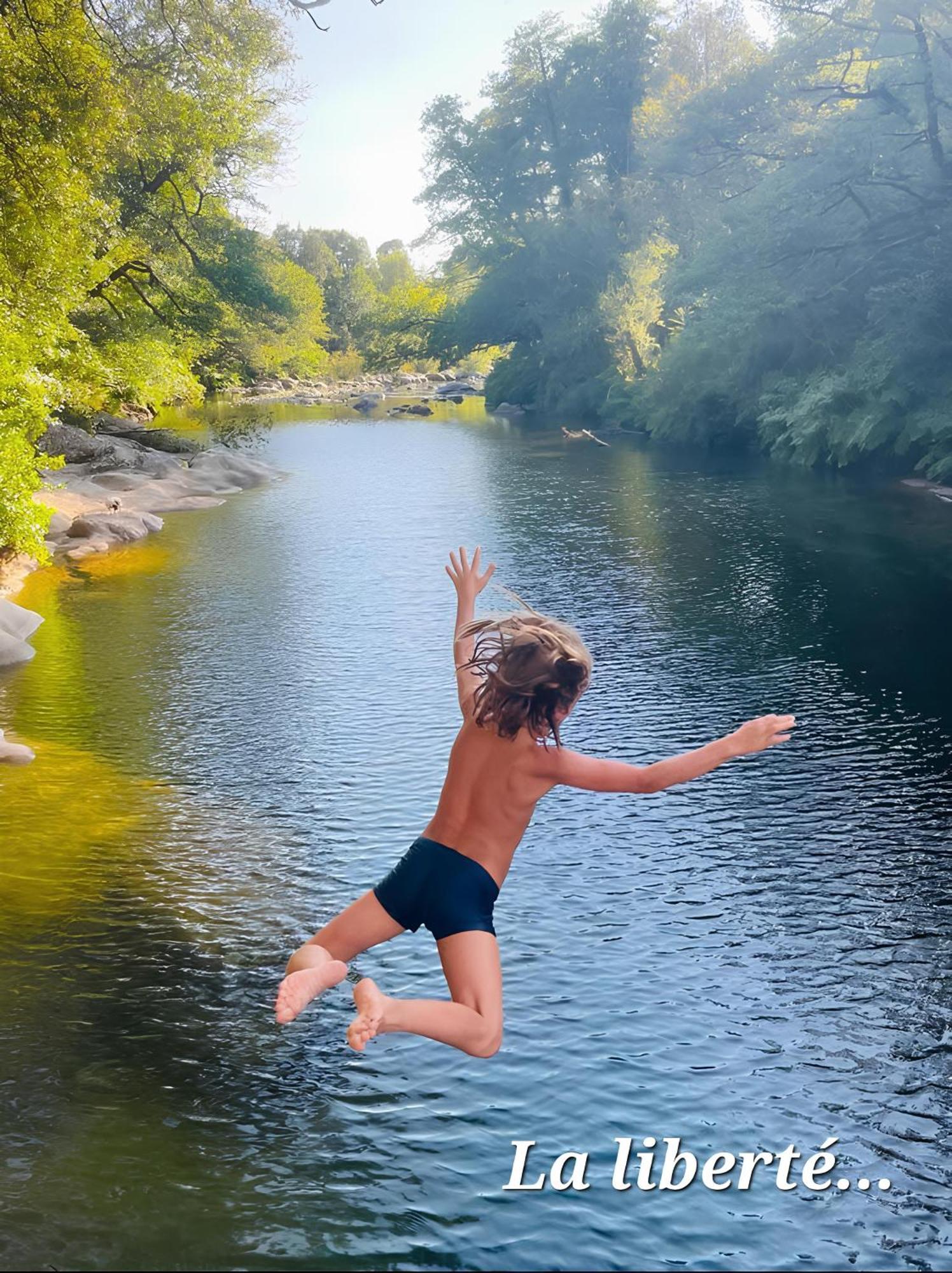Villa Les Pieds Dans L'Eau Le Pont du Travo Esterno foto